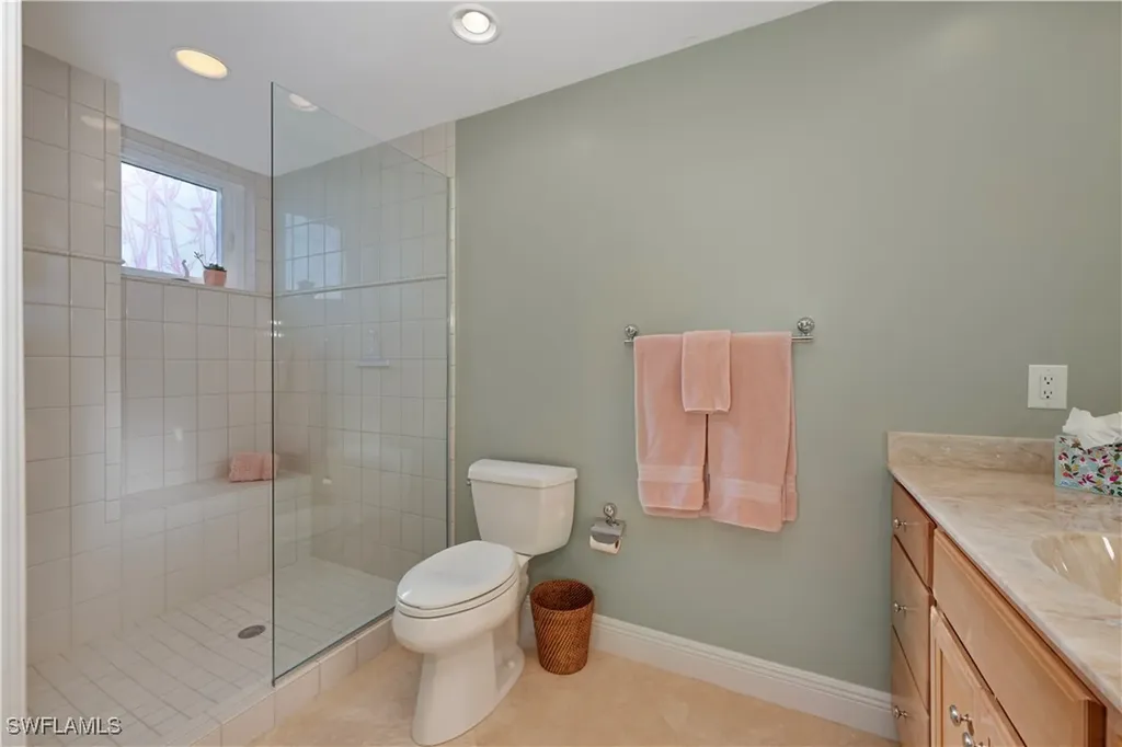 275 Indies Way Naples FL 34110