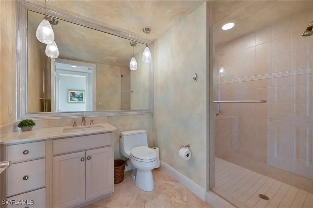 275 Indies Way Naples FL 34110