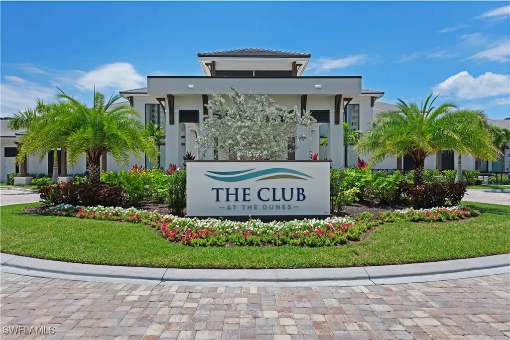 275 Indies Way Naples FL 34110