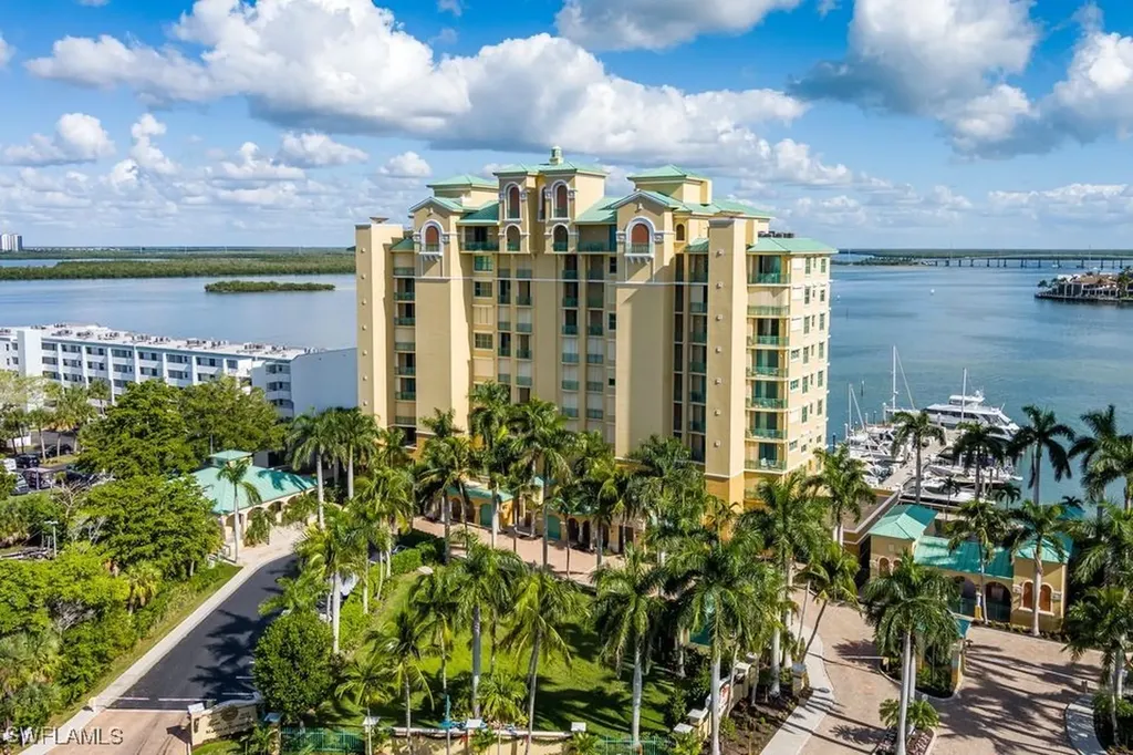 1079 Bald Eagle Drive Marco Island FL 34145