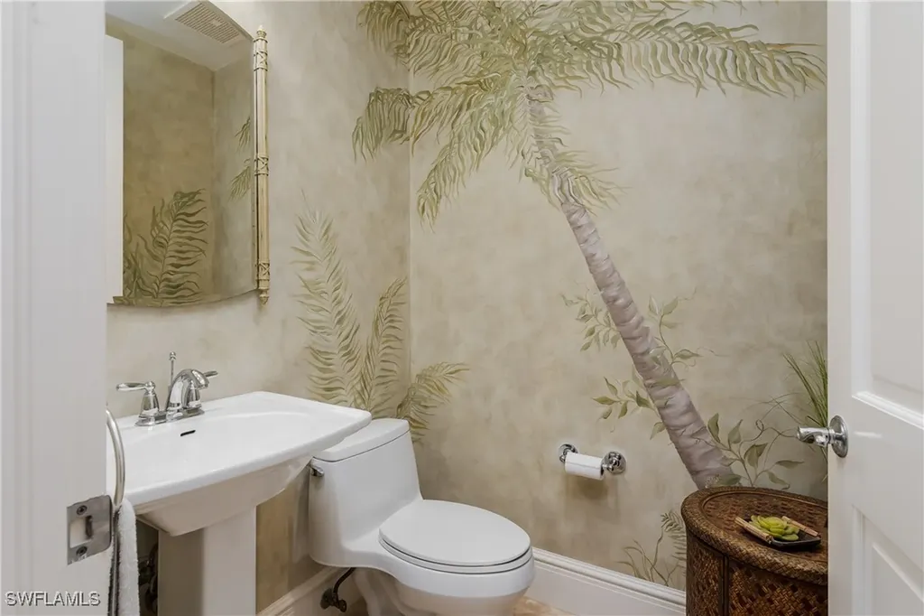 1079 Bald Eagle Drive Marco Island FL 34145