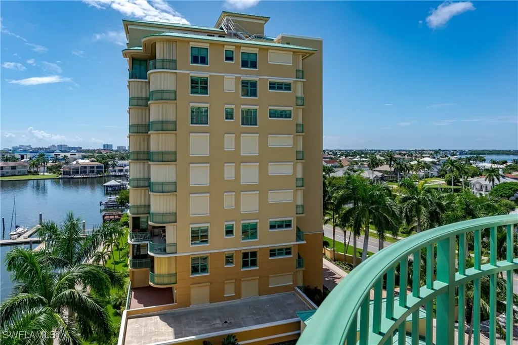 1079 Bald Eagle Drive Marco Island FL 34145