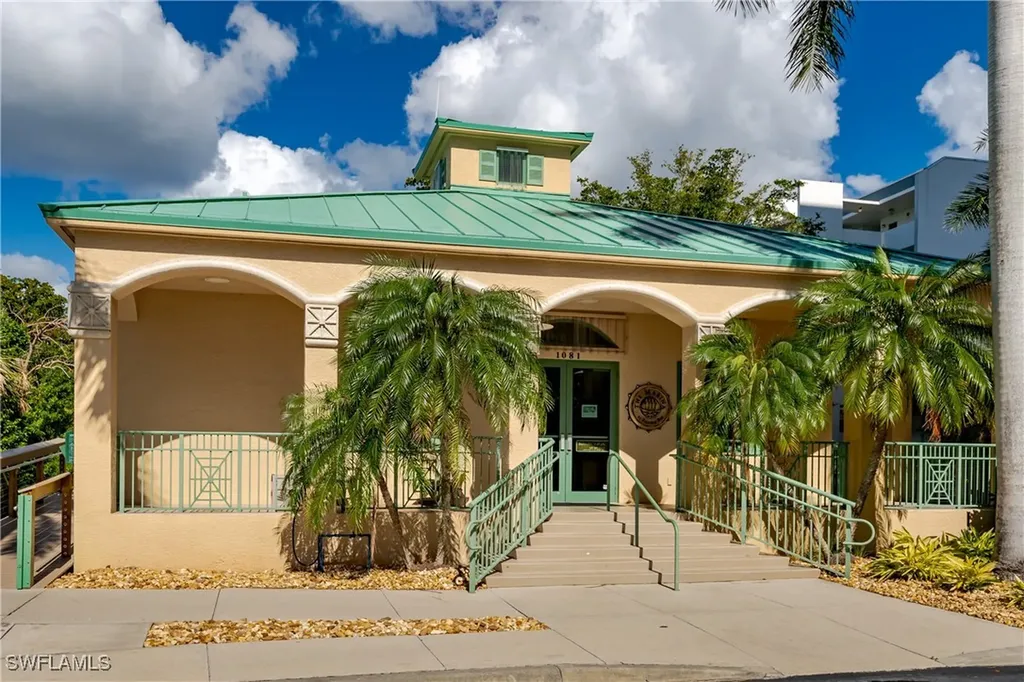 1079 Bald Eagle Drive Marco Island FL 34145