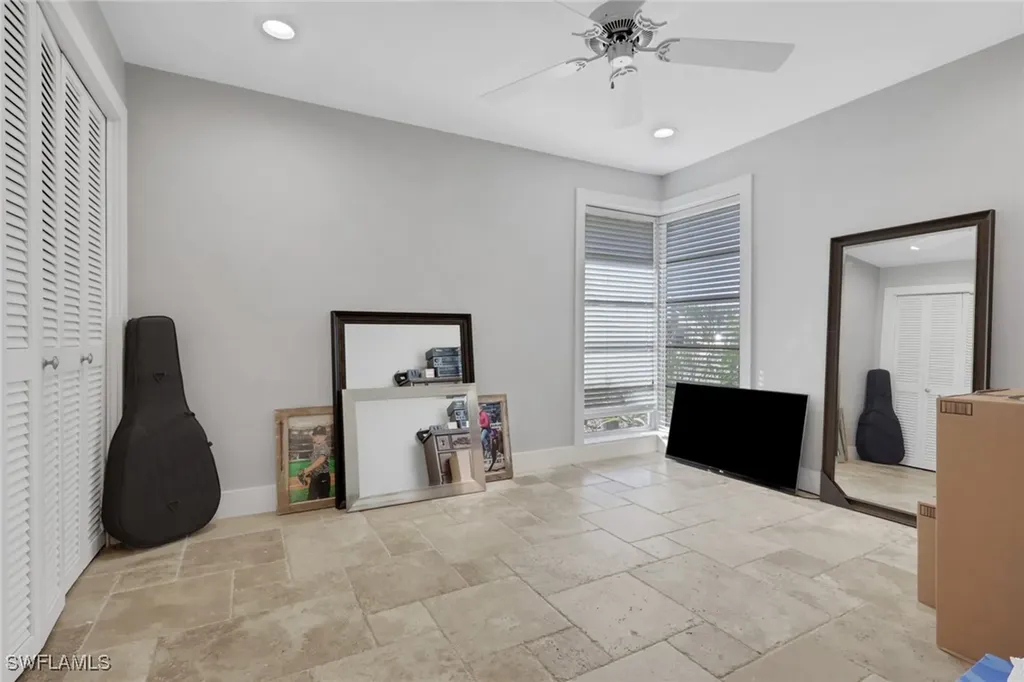 687 Cypress Way E Naples FL 34110