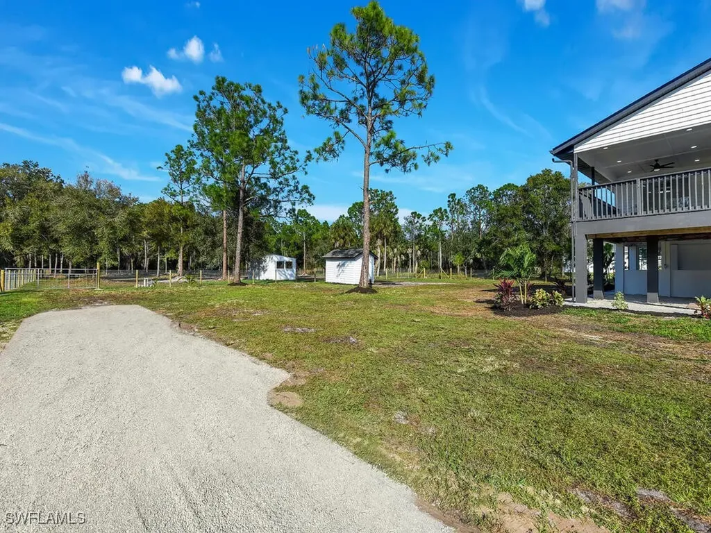 4459 47th Avenue NE Naples FL 34120