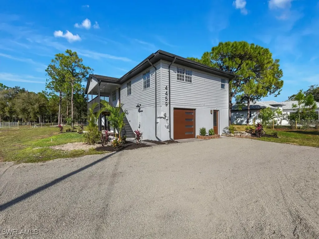 4459 47th Avenue NE Naples FL 34120