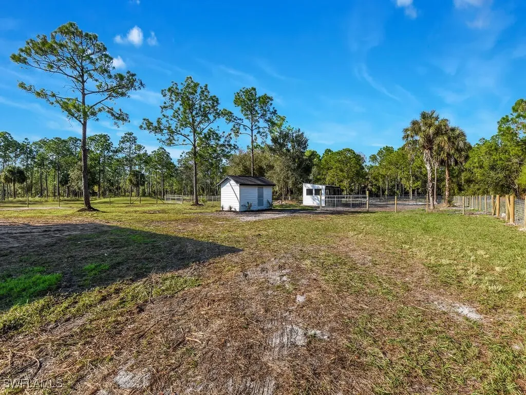 4459 47th Avenue NE Naples FL 34120