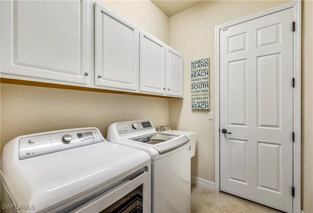 28692 Derry Court Bonita Springs FL 34135
