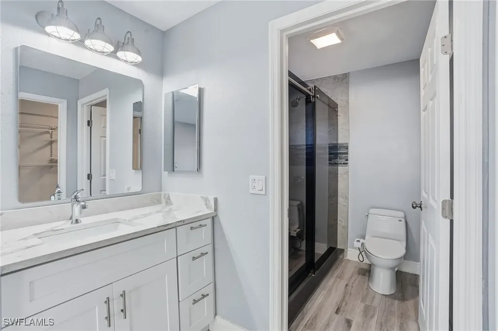 6431 Royal Woods Drive Fort Myers FL 33908