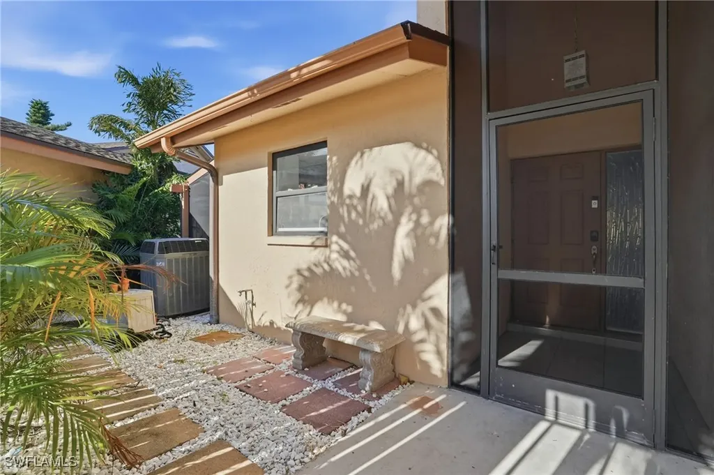 6431 Royal Woods Drive Fort Myers FL 33908