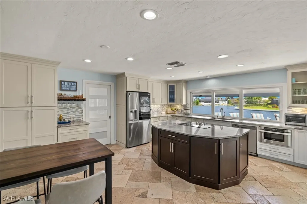 1236 Lamplighter Court Marco Island FL 34145