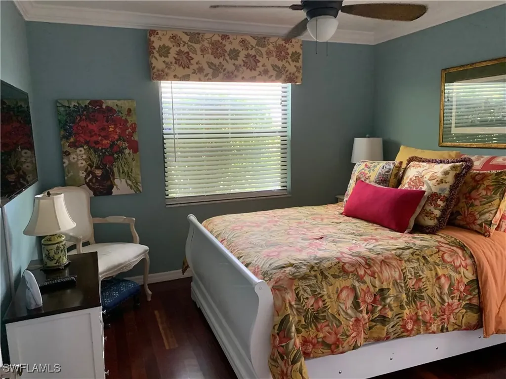 1747 Sandpiper Street Naples FL 34102