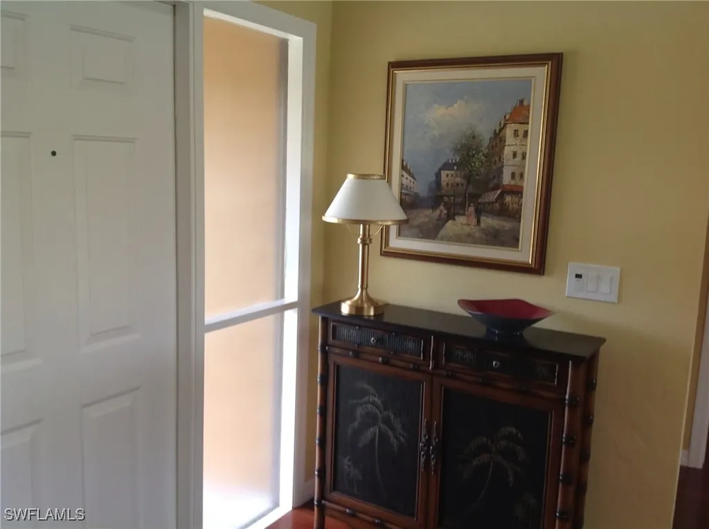 1747 Sandpiper Street Naples FL 34102