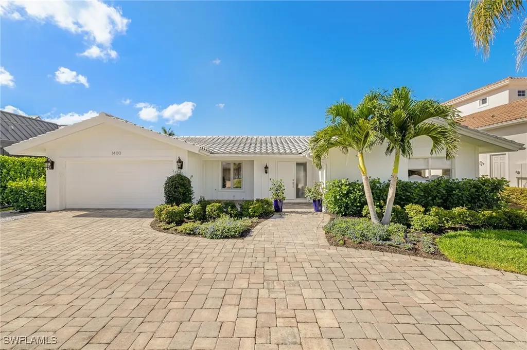 1400 Marlin Drive Naples FL 34102