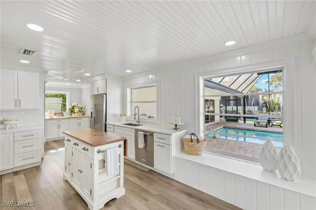 1400 Marlin Drive Naples FL 34102