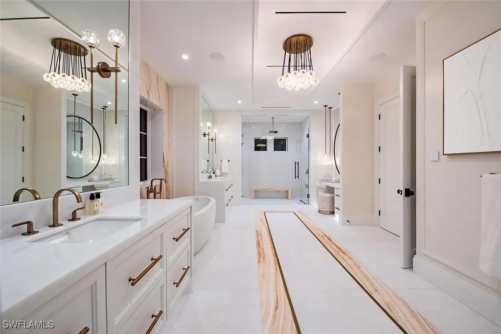 1731 Gordon Drive Naples FL 34102