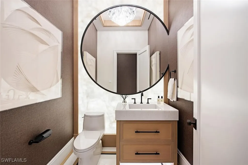 1731 Gordon Drive Naples FL 34102