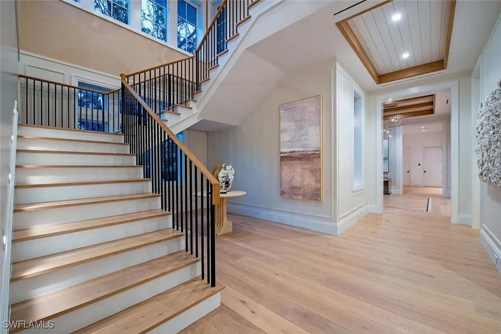 1731 Gordon Drive Naples FL 34102