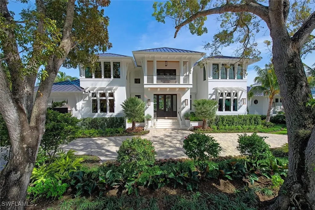 1731 Gordon Drive Naples FL 34102