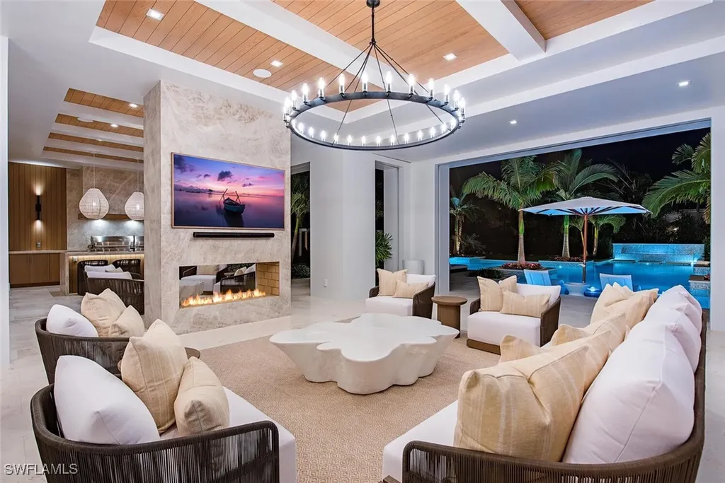 1731 Gordon Drive Naples FL 34102