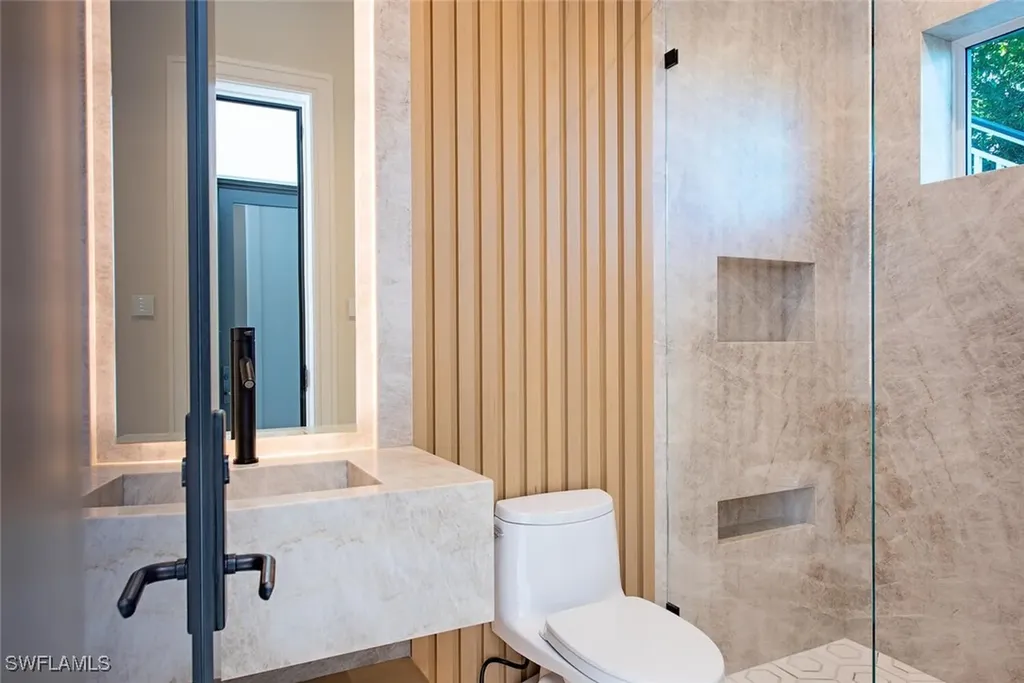 1731 Gordon Drive Naples FL 34102