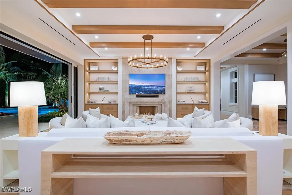 1731 Gordon Drive Naples FL 34102