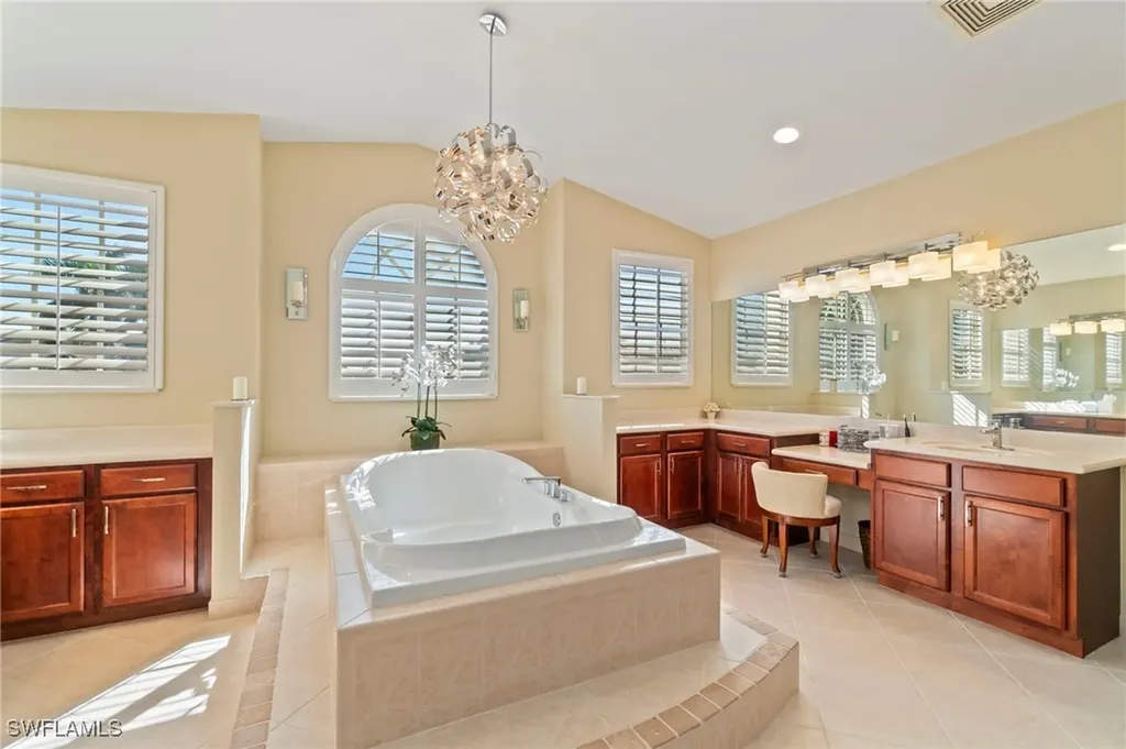 1879 Ivory Cane Point Naples FL 34119