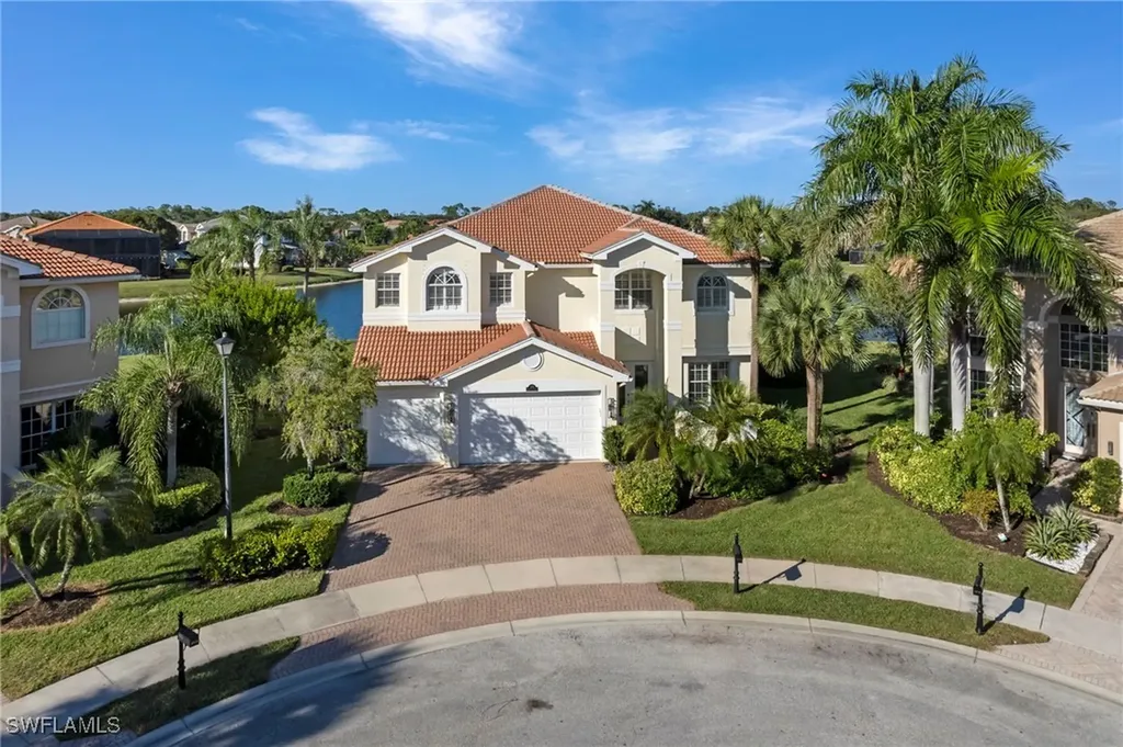 1879 Ivory Cane Point Naples FL 34119