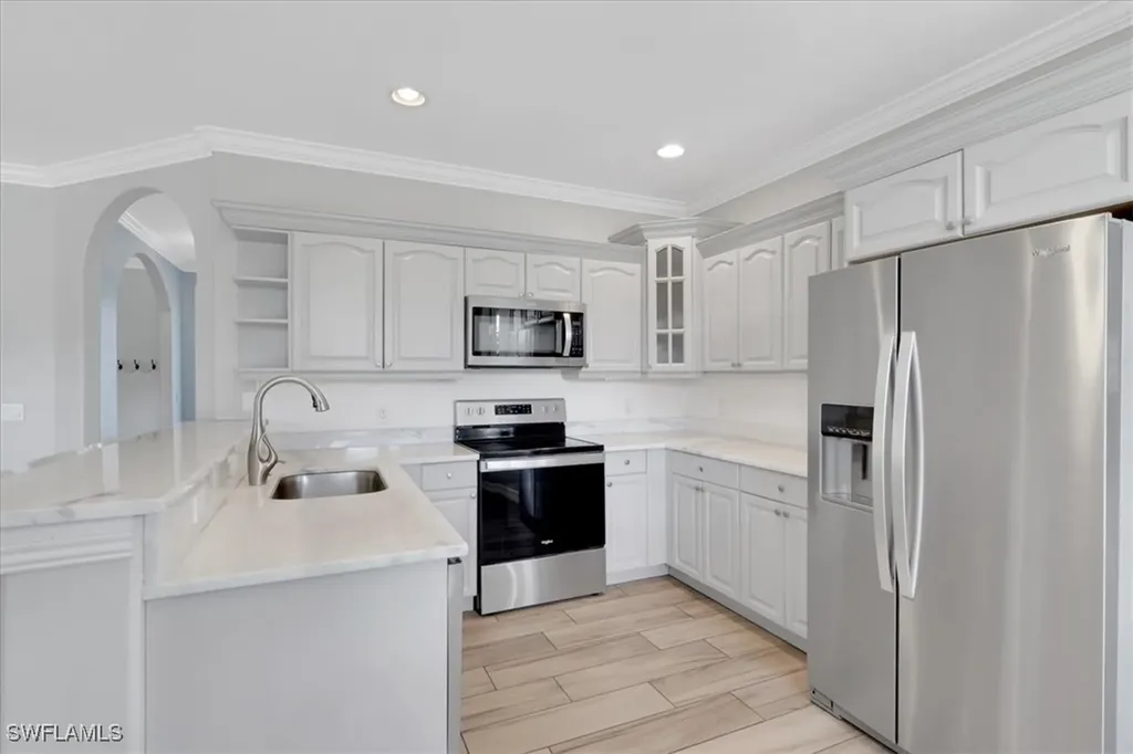 748 41st Avenue NW Naples FL 34120