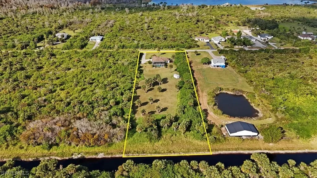 748 41st Avenue NW Naples FL 34120
