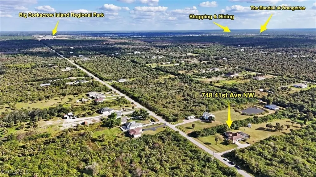 748 41st Avenue NW Naples FL 34120