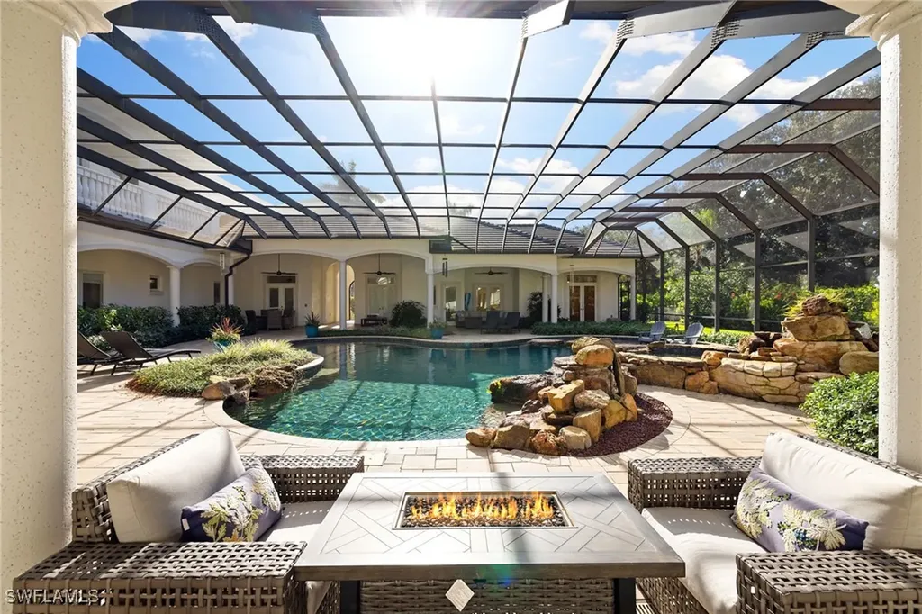 185 Tupelo Road Naples FL 34108