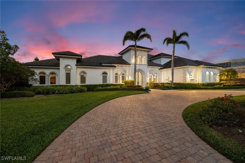 185 Tupelo Road Naples FL 34108