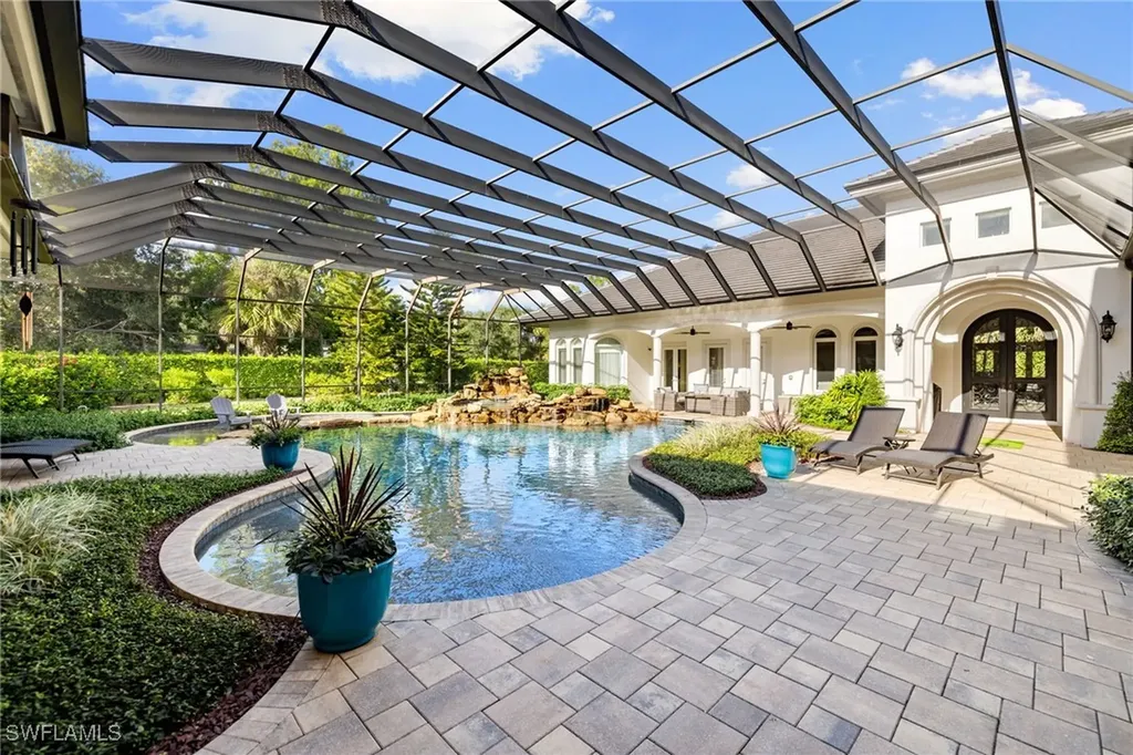 185 Tupelo Road Naples FL 34108