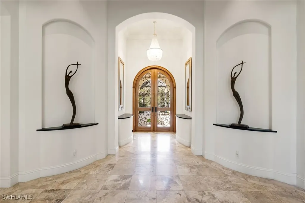 185 Tupelo Road Naples FL 34108