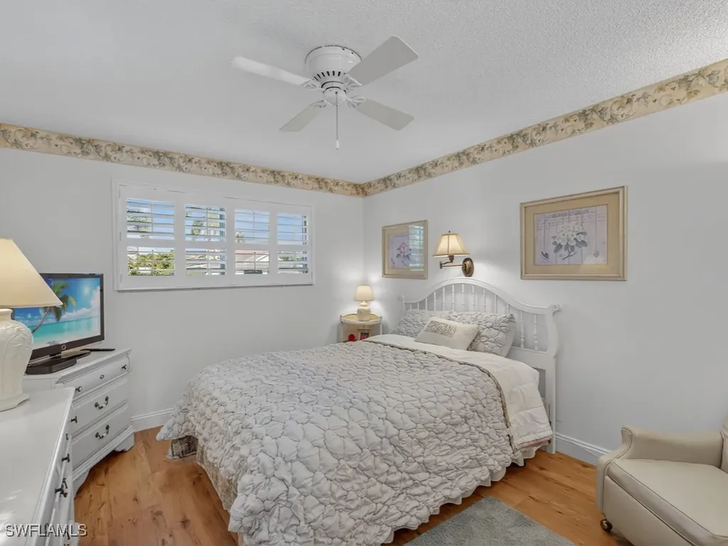 766 Central Avenue Naples FL 34102