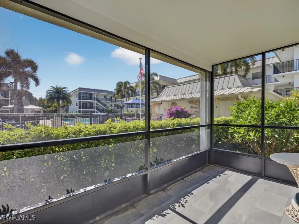 766 Central Avenue Naples FL 34102