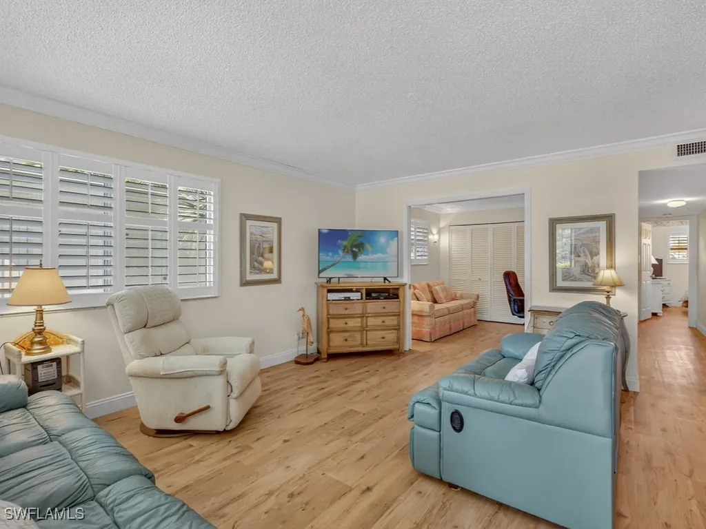766 Central Avenue Naples FL 34102
