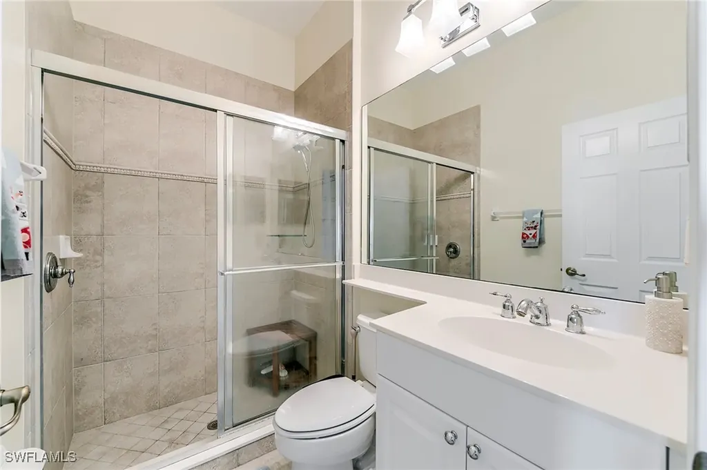 3806 Lakeview Isle Court Fort Myers FL 33905