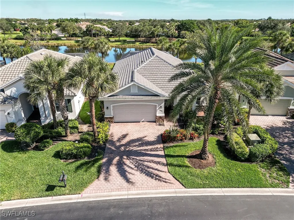 3806 Lakeview Isle Court Fort Myers FL 33905