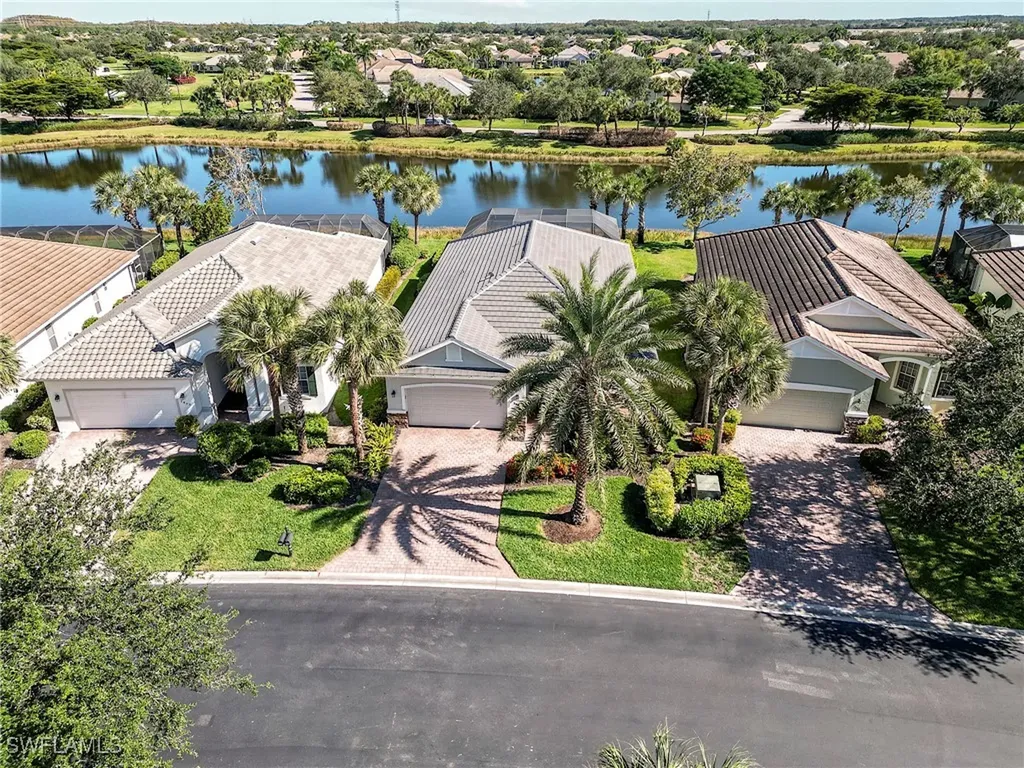 3806 Lakeview Isle Court Fort Myers FL 33905