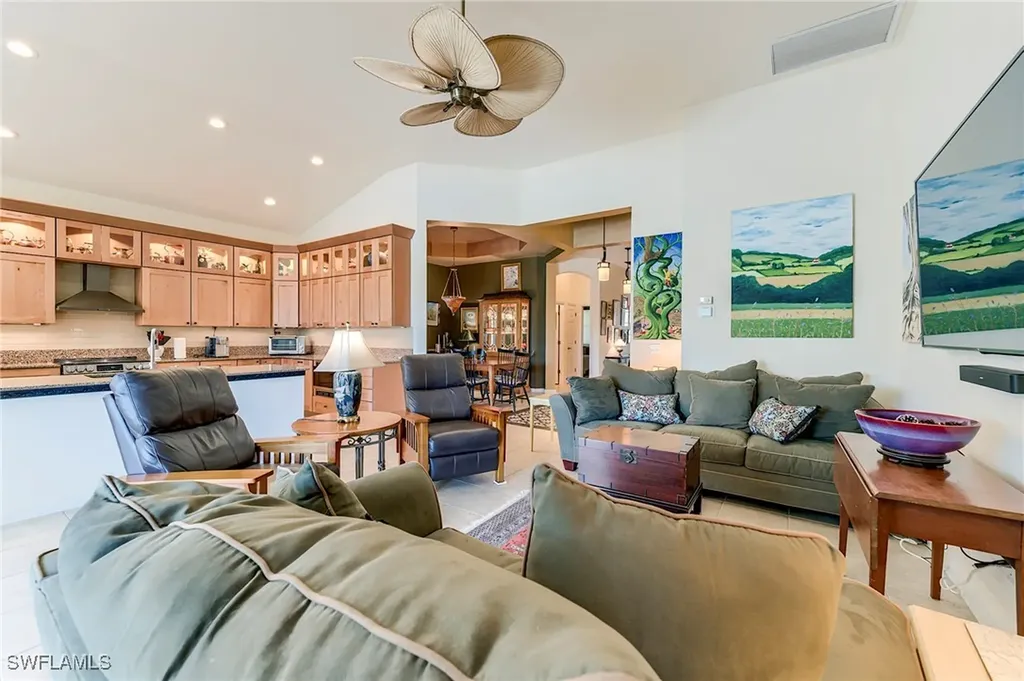 3806 Lakeview Isle Court Fort Myers FL 33905