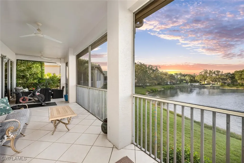 608 Vintage Reserve Lane Naples FL 34119