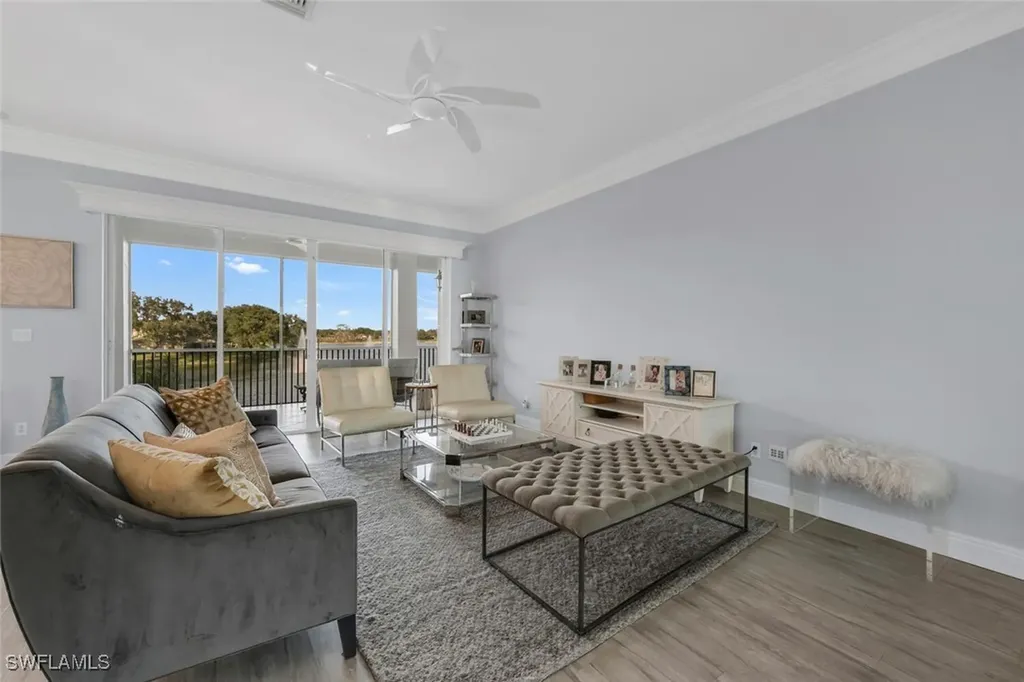 608 Vintage Reserve Lane Naples FL 34119
