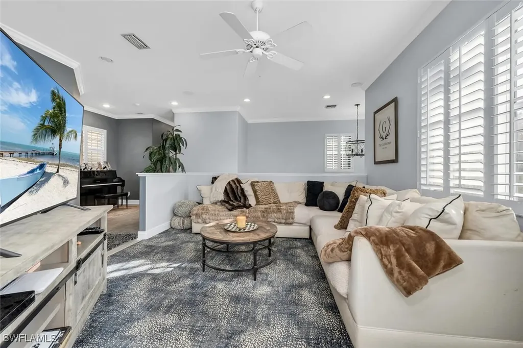 608 Vintage Reserve Lane Naples FL 34119