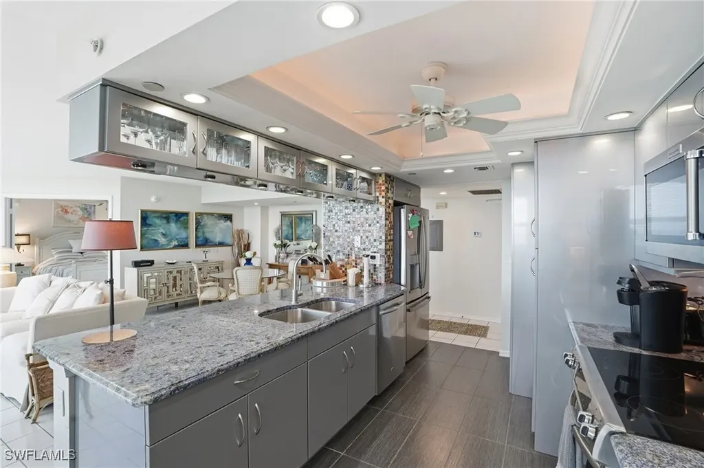 6101 Pelican Bay Boulevard Naples FL 34108