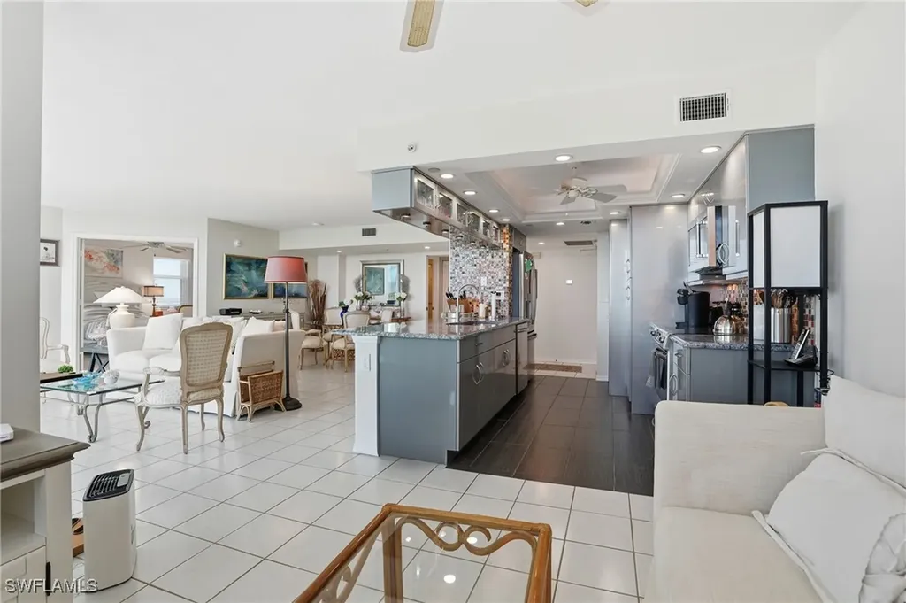 6101 Pelican Bay Boulevard Naples FL 34108