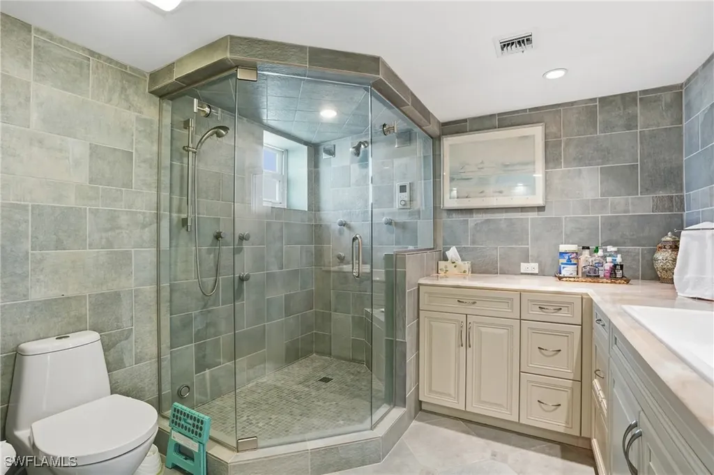 6101 Pelican Bay Boulevard Naples FL 34108