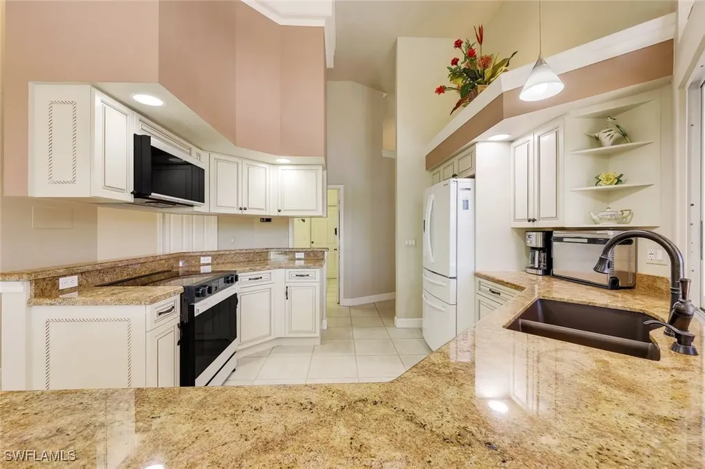28071 Winthrop Circle Bonita Springs FL 34134