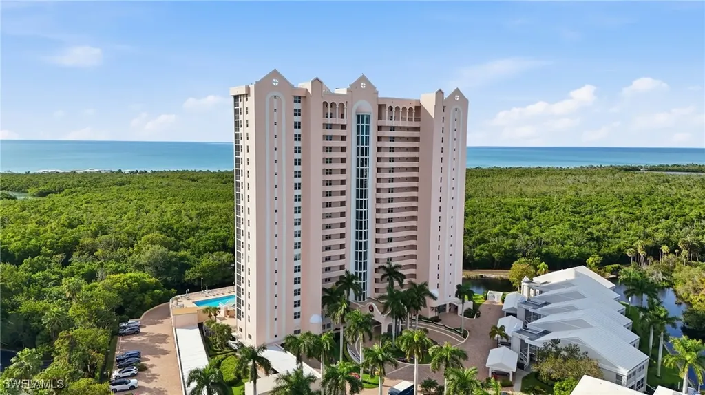 6101 Pelican Bay Boulevard Naples FL 34108
